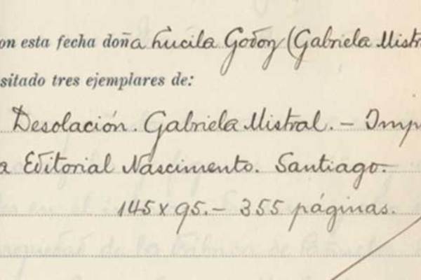 Firma de la Premio Nobel Gabriela Mistral