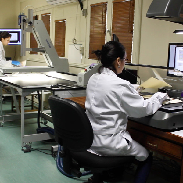 Laboratorio de Digitalización de la Biblioteca Nacional