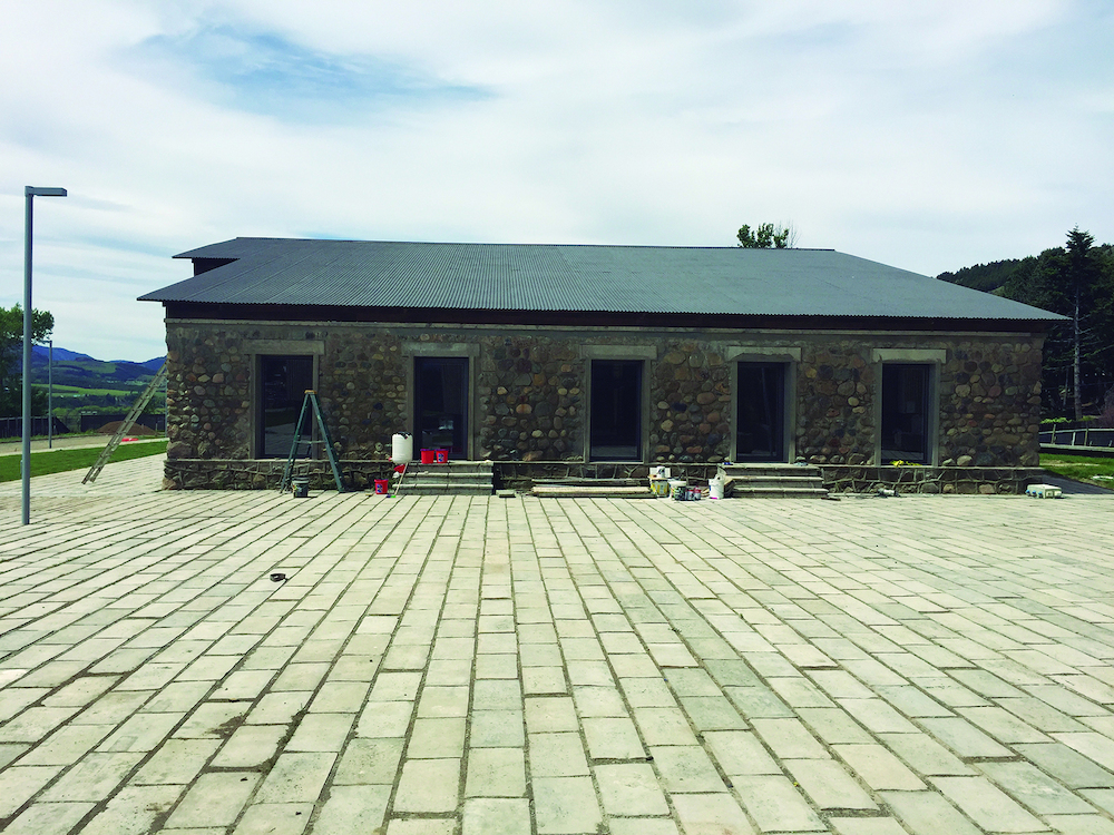 El proyecto de restauración de la Sociedad Industrial de Aysén y su uso como Museo Regional de Aysén, es parte del Programa Puesta en Valor del Patrimonio que desarrolla el Ministerio de Obras Públicas a través de la Dirección de Arquitectura, junto a la Subsecretaría de Desarrollo Regional y Administrativo (Subdere) y el Gobierno Regional de Aysén.