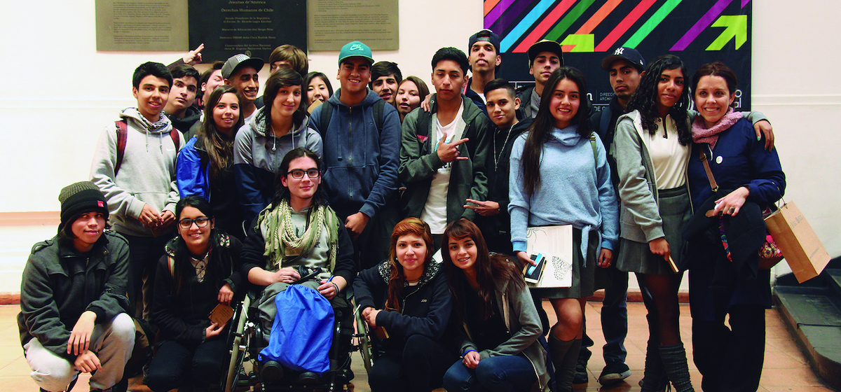 Visita al Archivo Nacional Histórico del Liceo Alberto Hurtado de Quinta Normal.